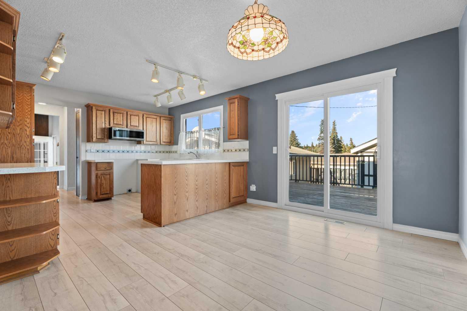 135 Queensland Road SE