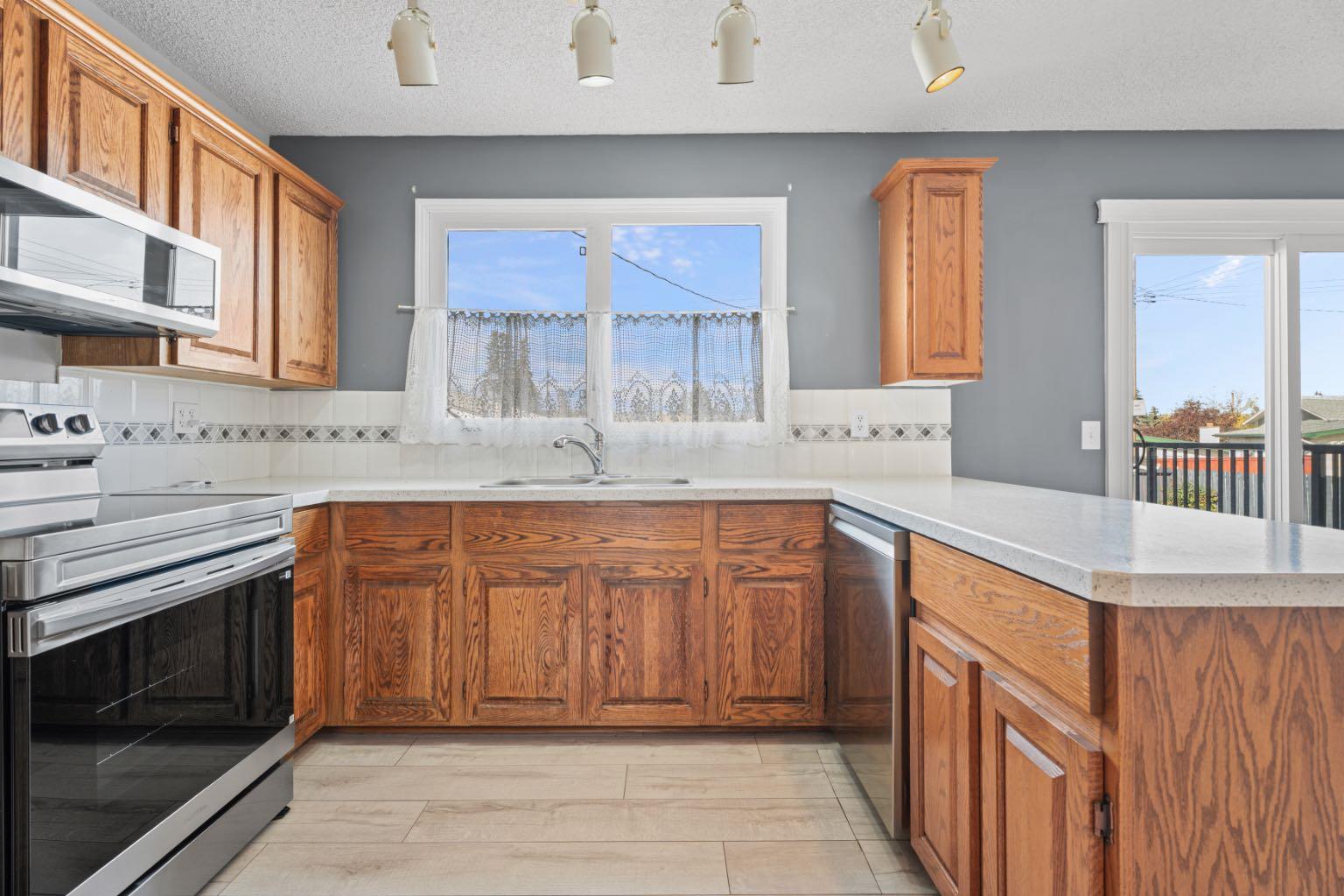 135 Queensland Road SE