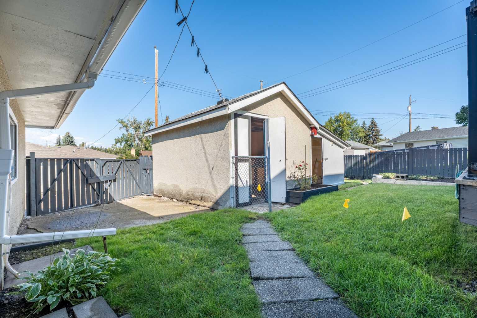 135 Queensland Road SE