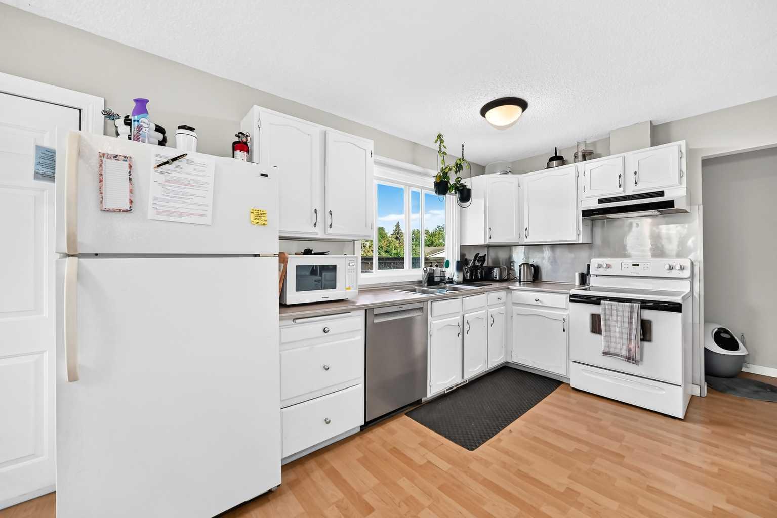 116 Midland Crescent SE