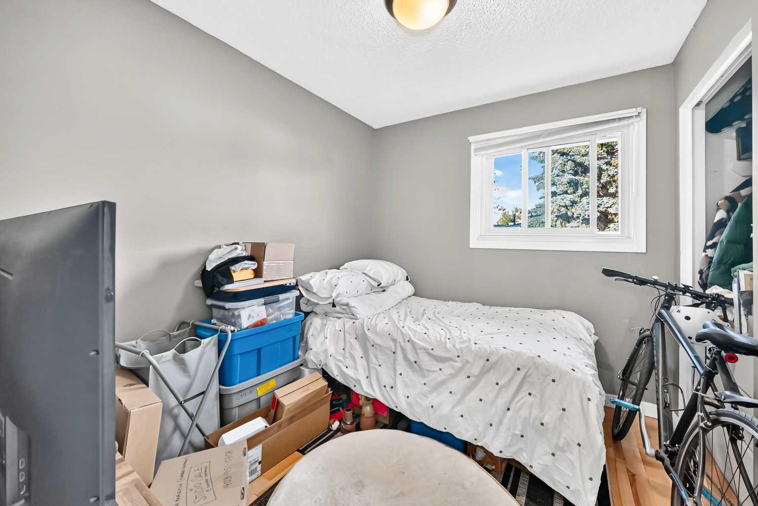116 Midland Crescent SE