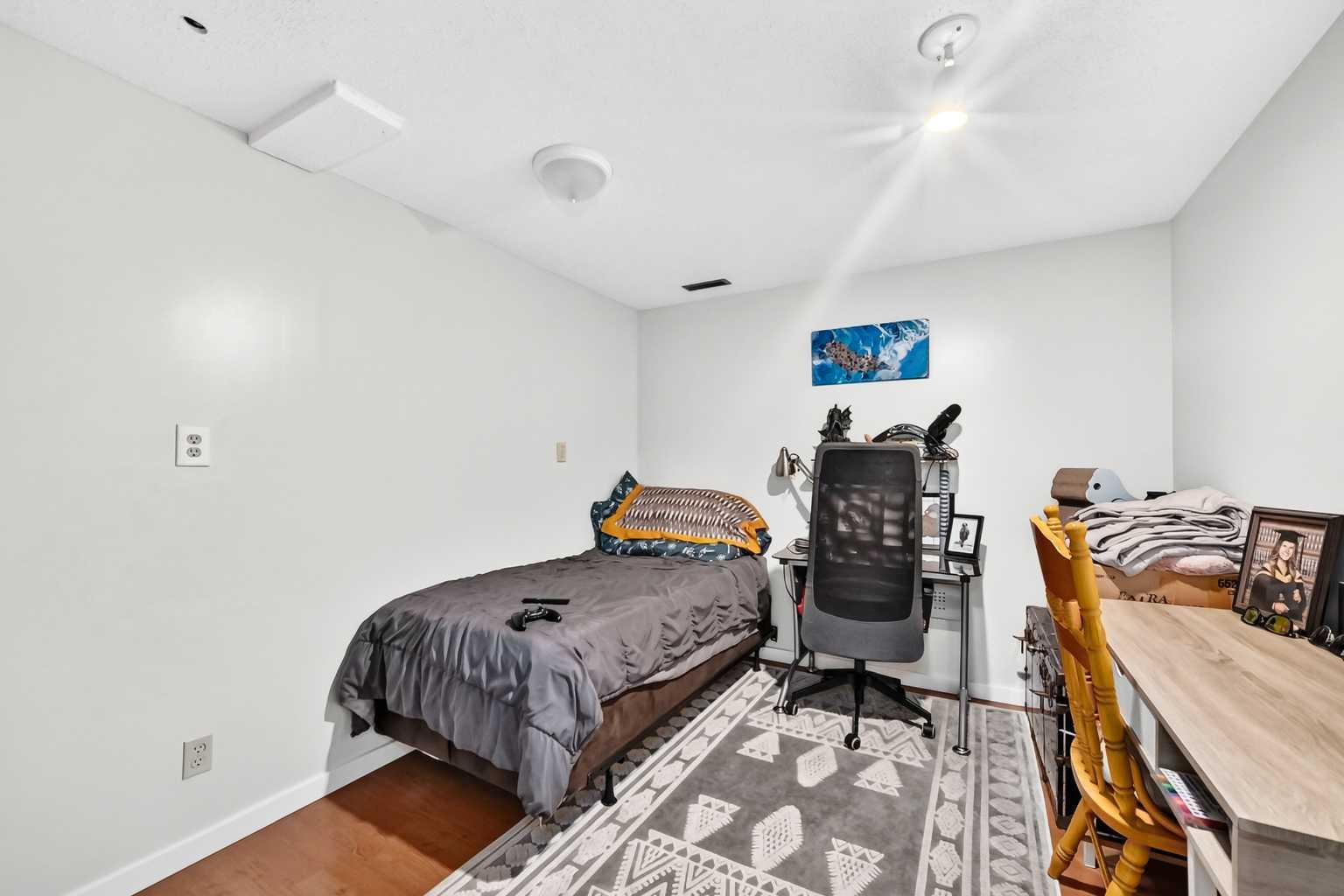 116 Midland Crescent SE