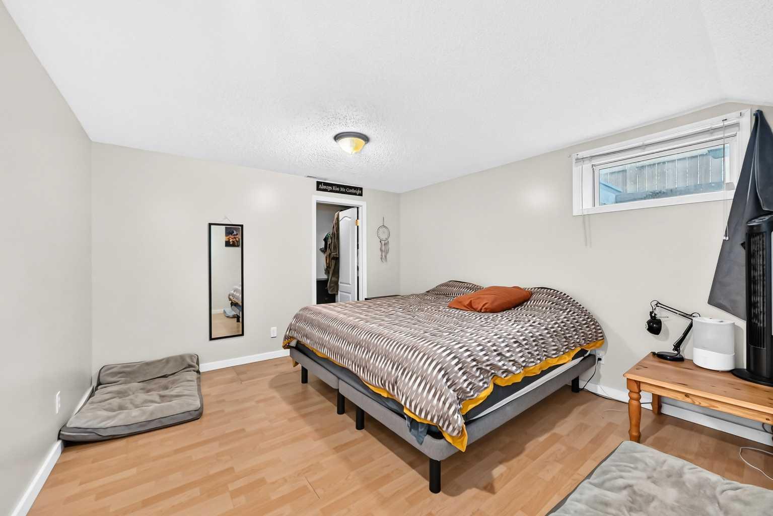 116 Midland Crescent SE