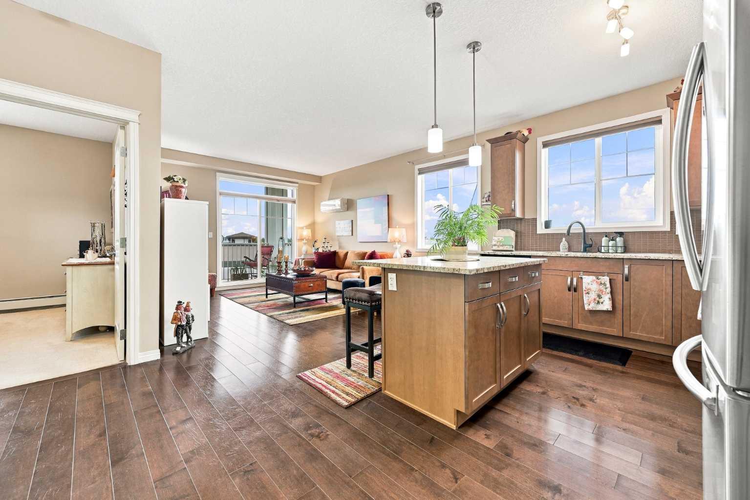 411, 406 Cranberry Park SE