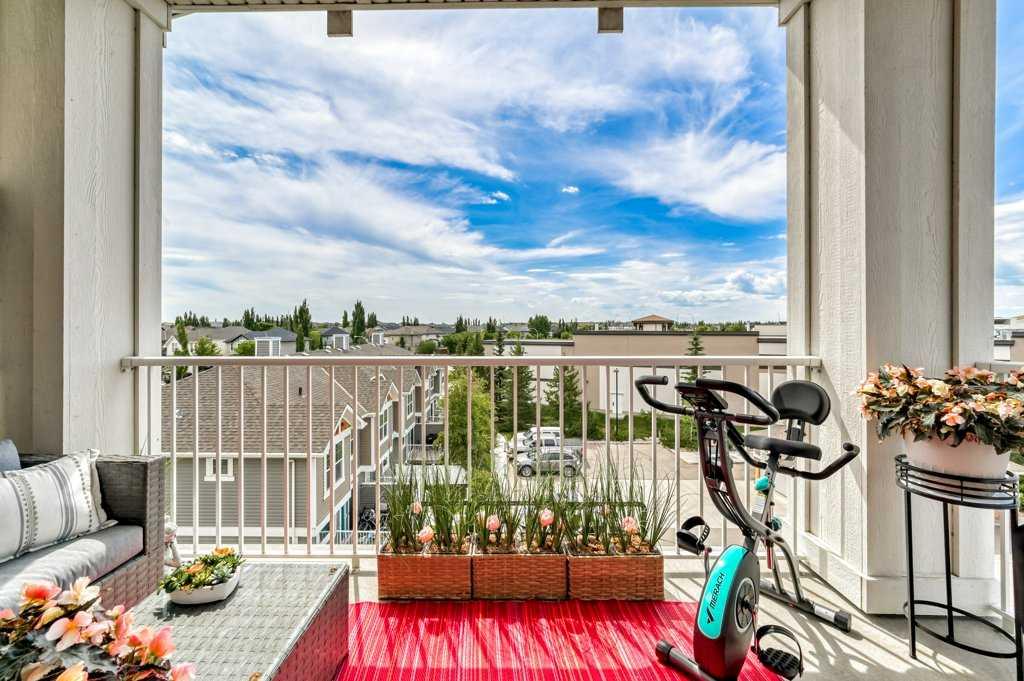 411, 406 Cranberry Park SE