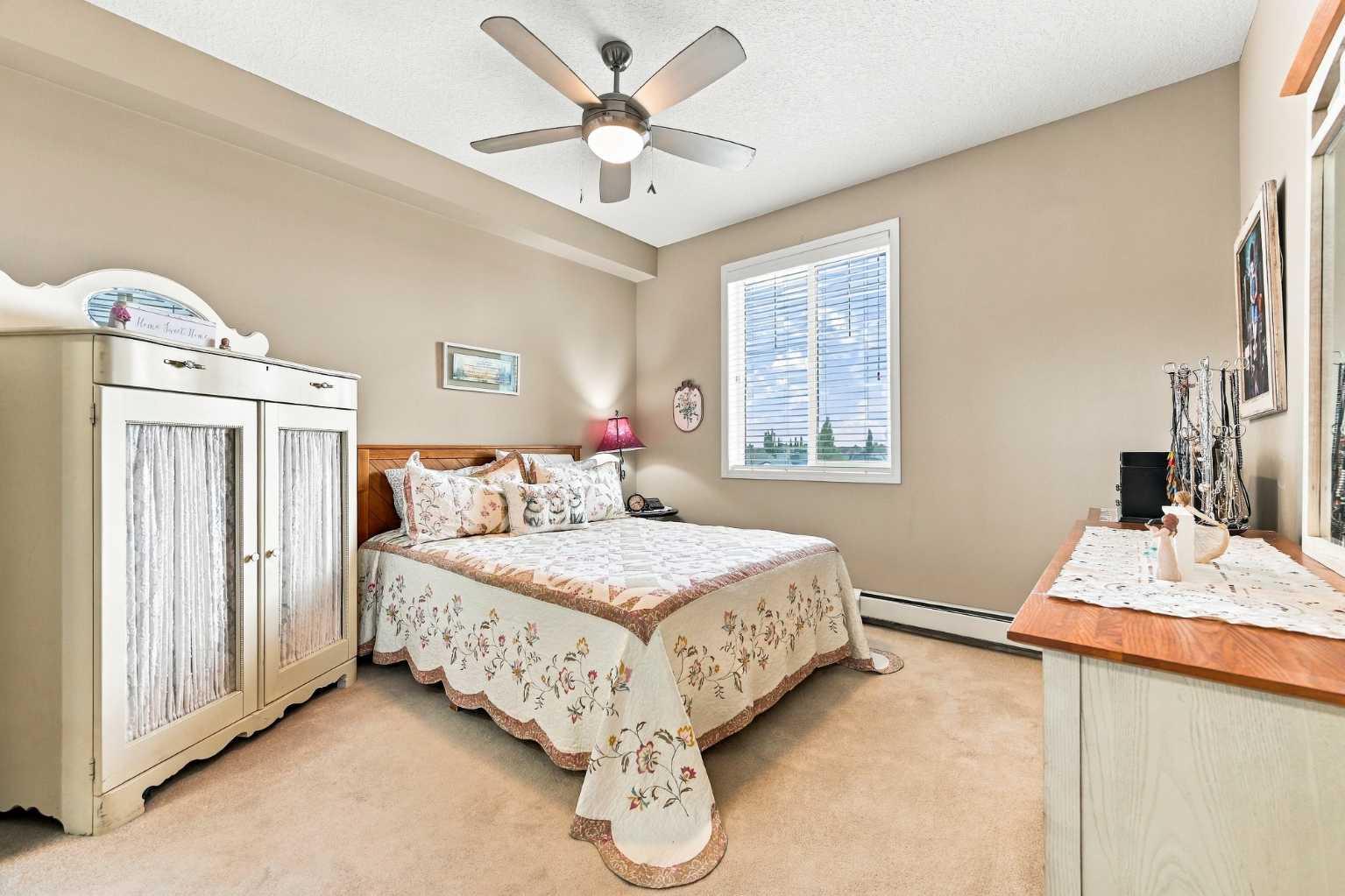 411, 406 Cranberry Park SE