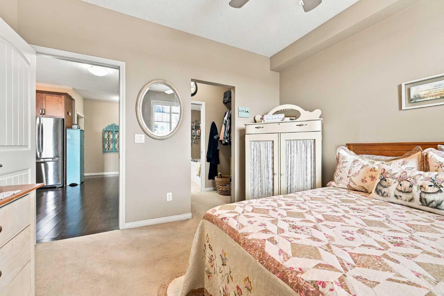 411, 406 Cranberry Park SE