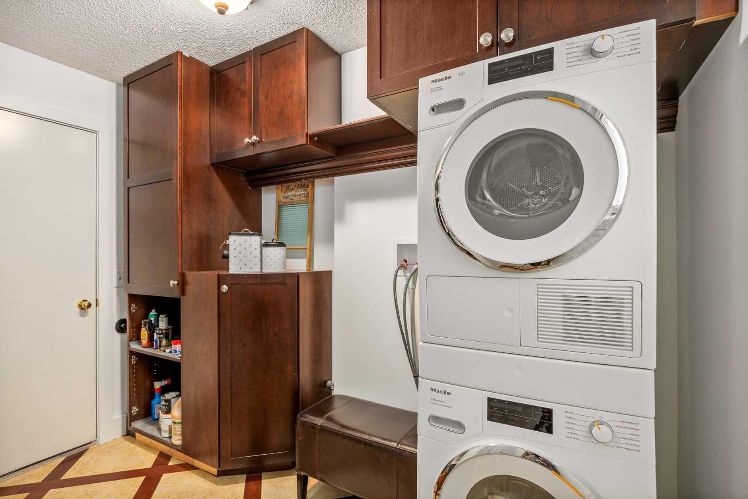 12066 Diamond View SE