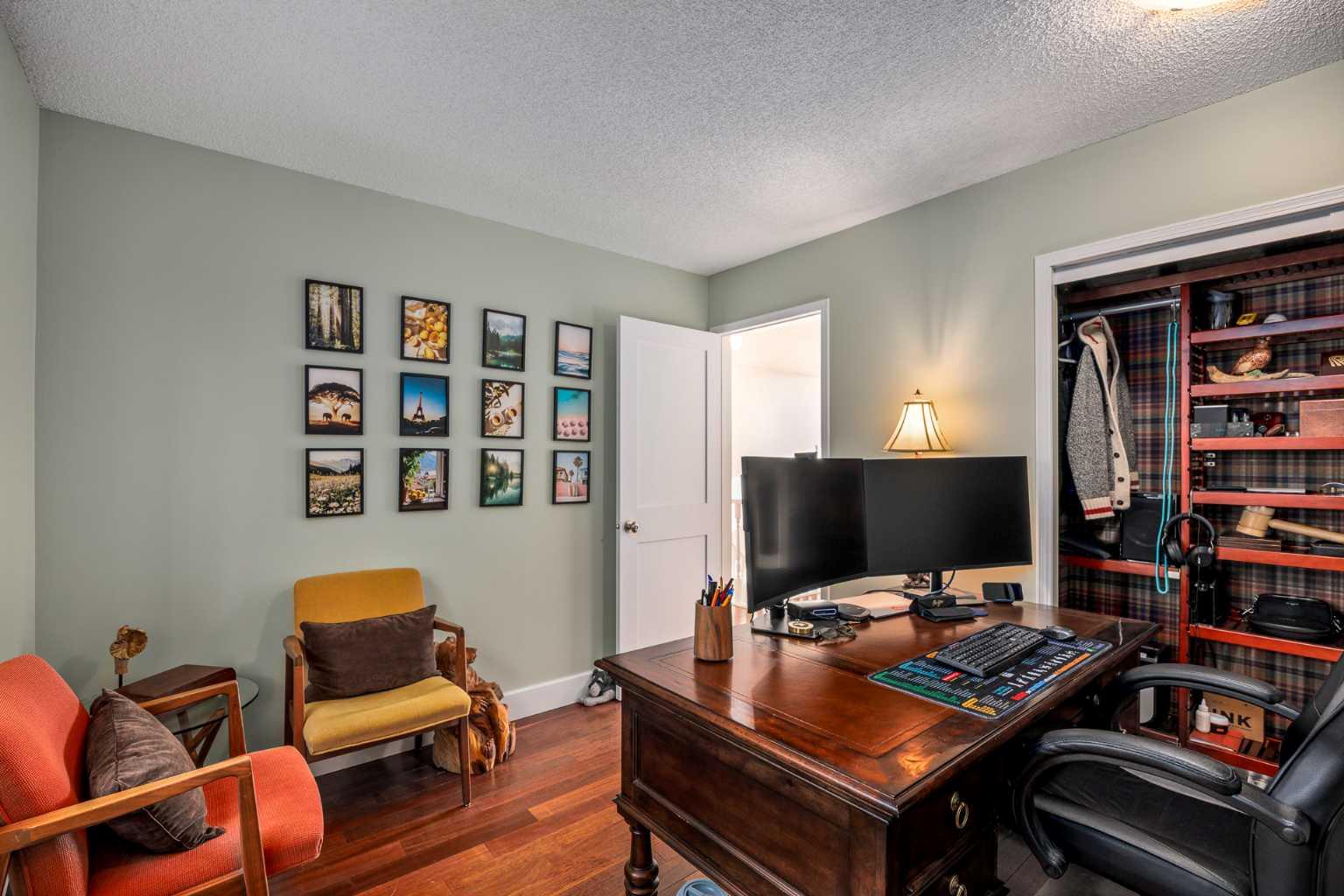 12066 Diamond View SE