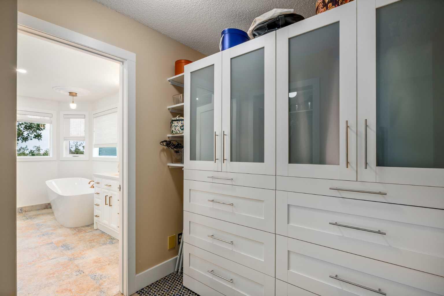 12066 Diamond View SE