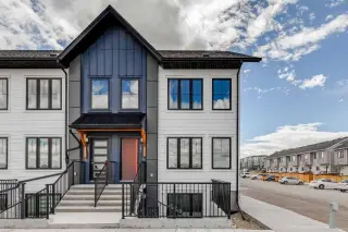 202, 40 Livingston Parade NE