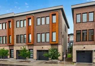 116, 81 Greenbriar Place NW