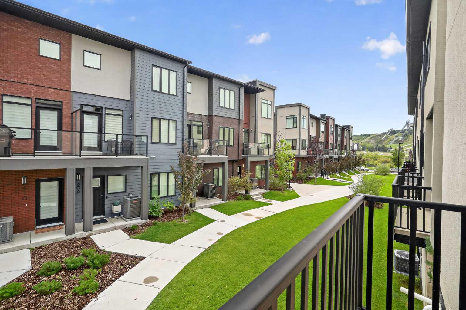 116, 81 Greenbriar Place NW
