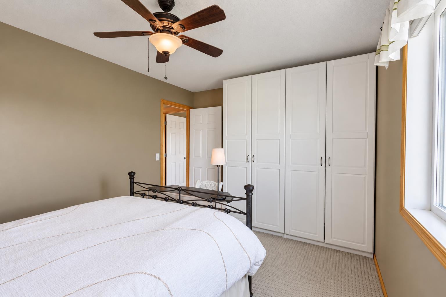 93 Tuscany Meadows Common NW
