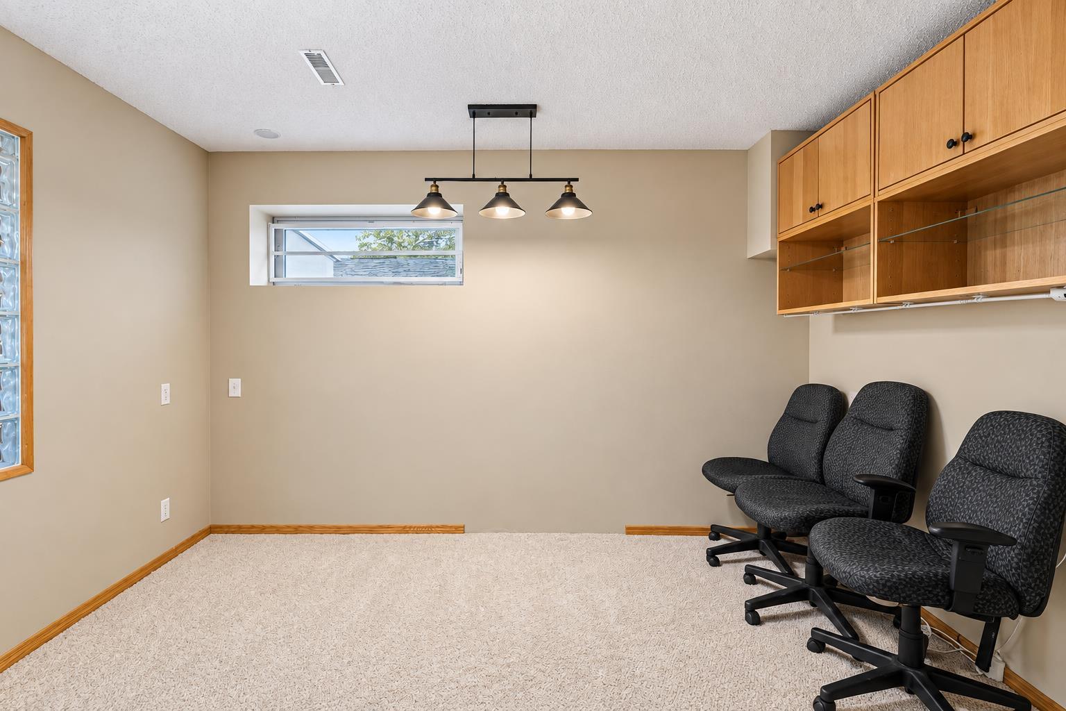 93 Tuscany Meadows Common NW
