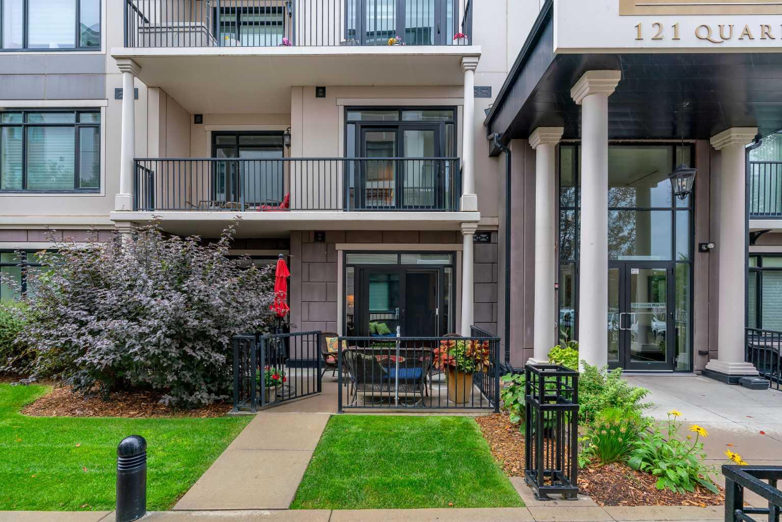 105, 121 Quarry Way SE
