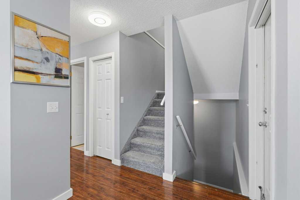 126 Harvest Gold Place NE
