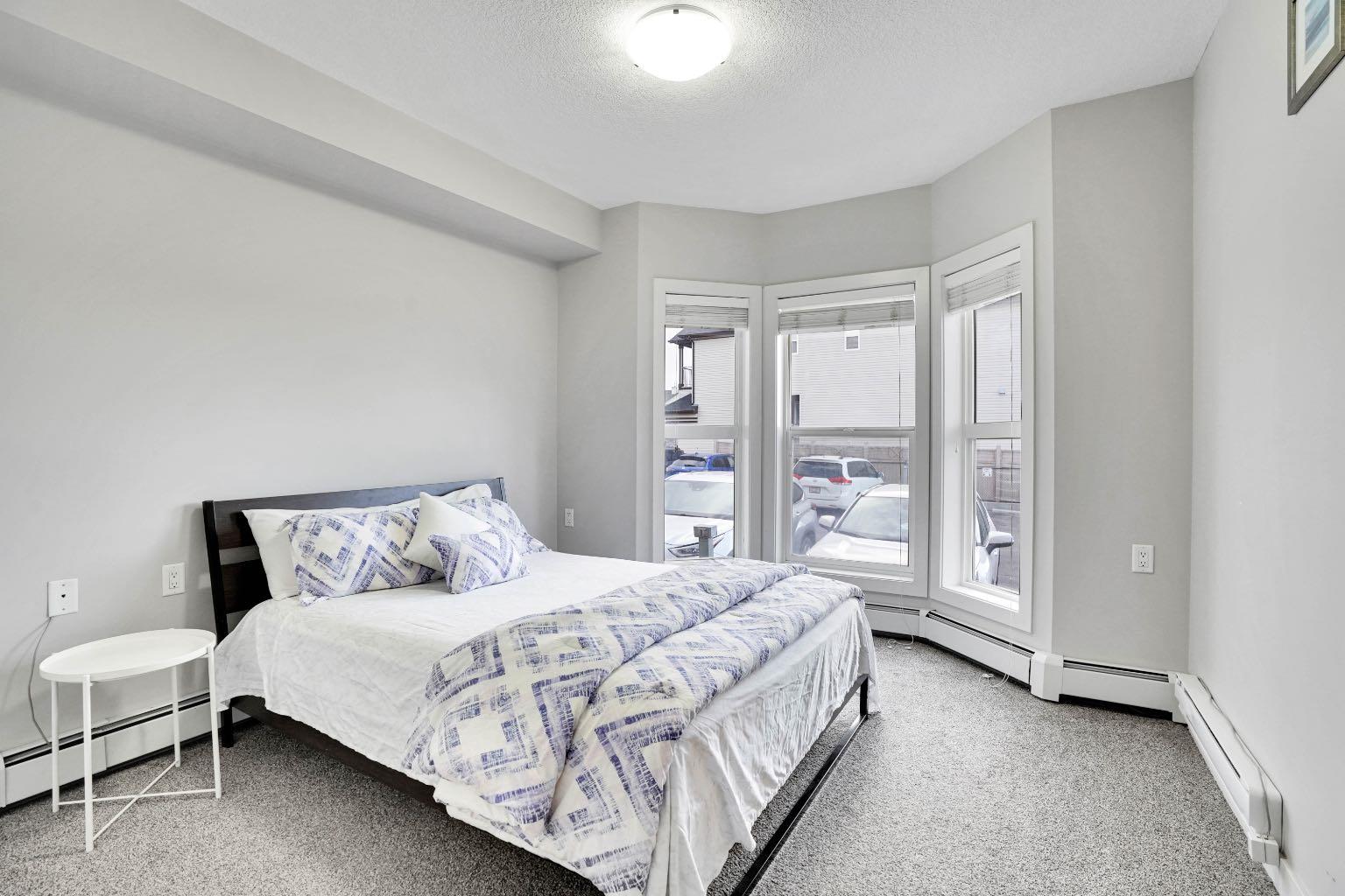 102, 3 Taracove Estate Drive NE