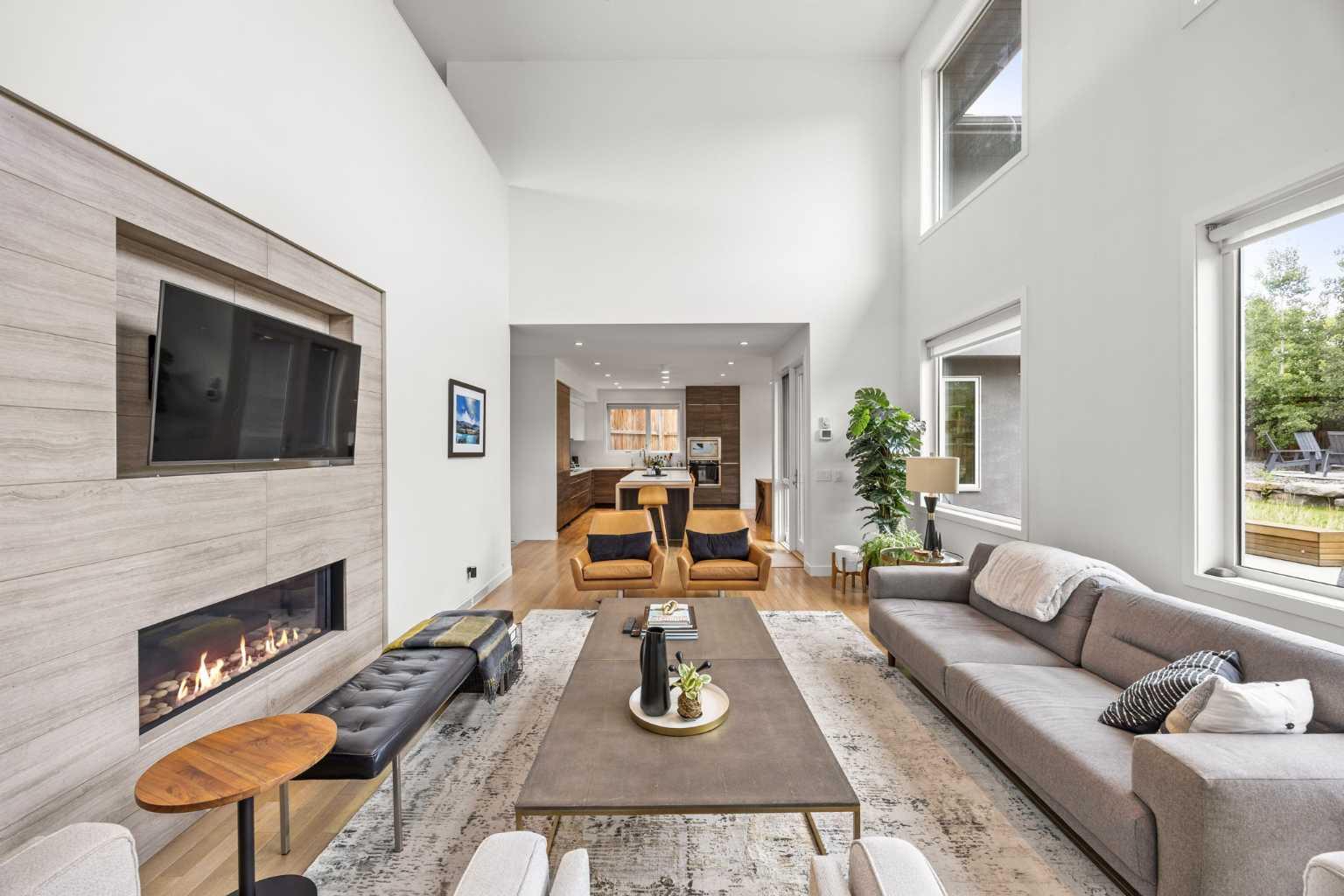 14 Wexford Way SW