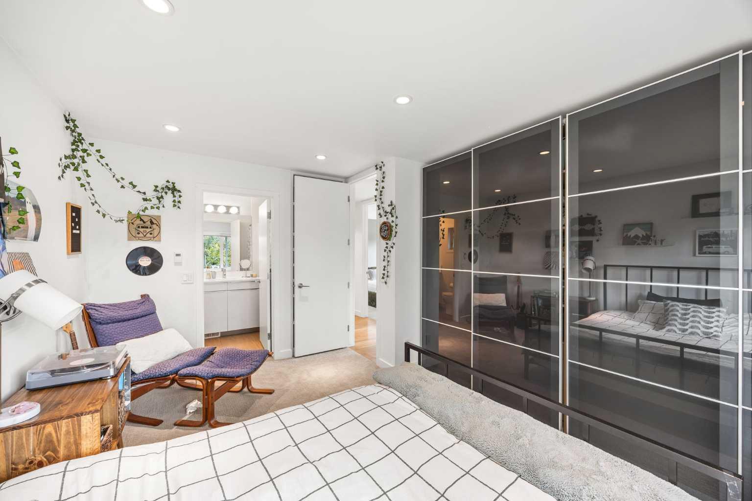 14 Wexford Way SW