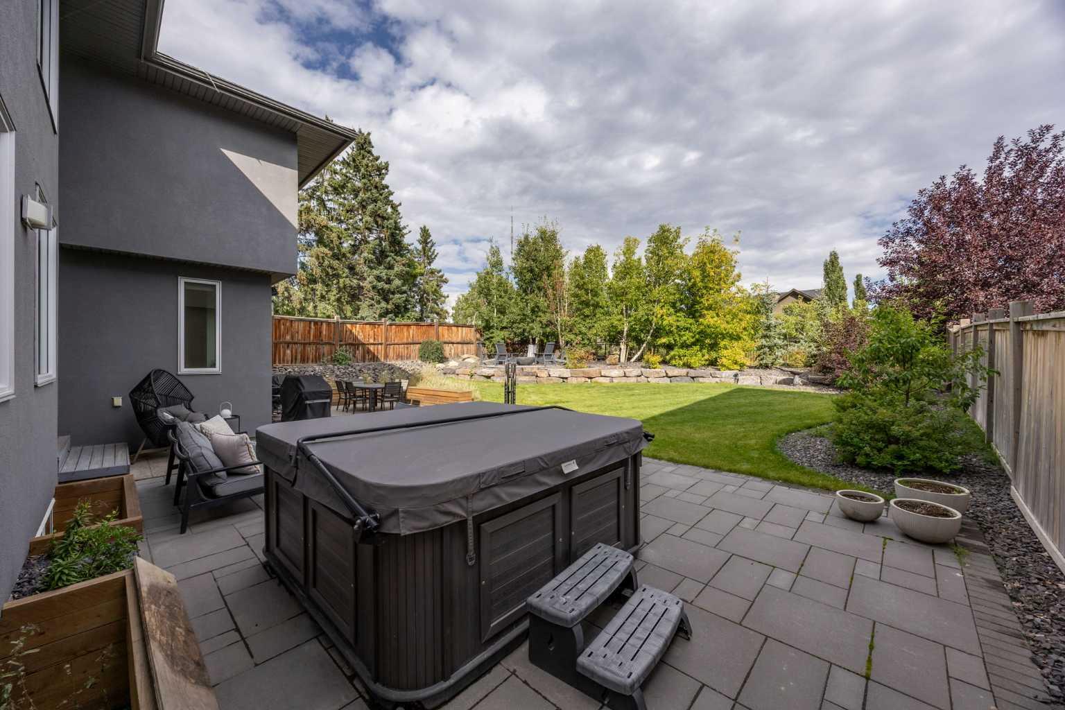 14 Wexford Way SW