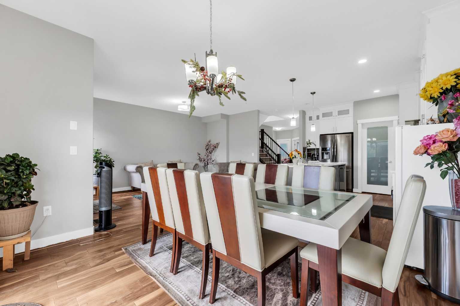 236 Nolanhurst Crescent NW