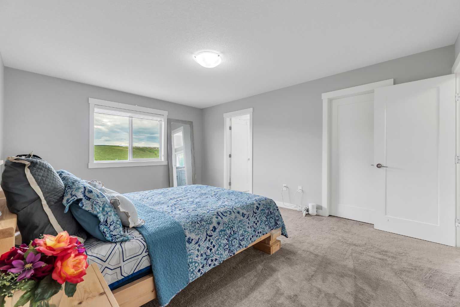 236 Nolanhurst Crescent NW