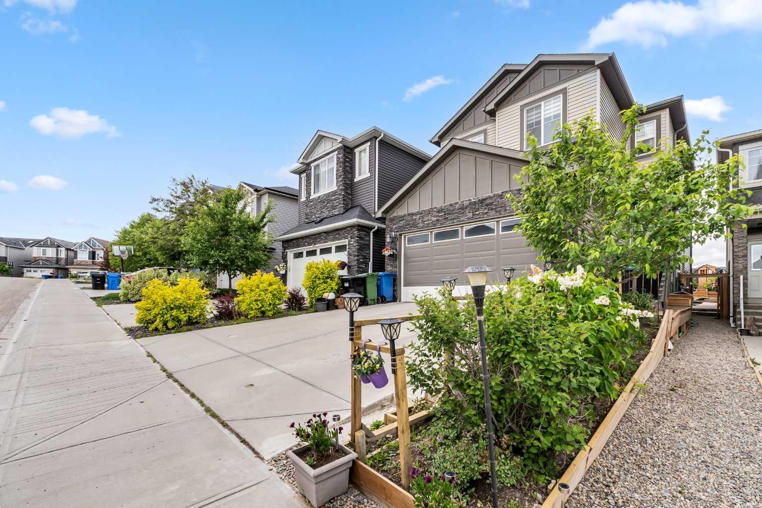 236 Nolanhurst Crescent NW