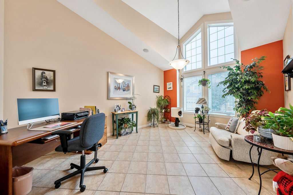 50 Cedargrove Lane SW