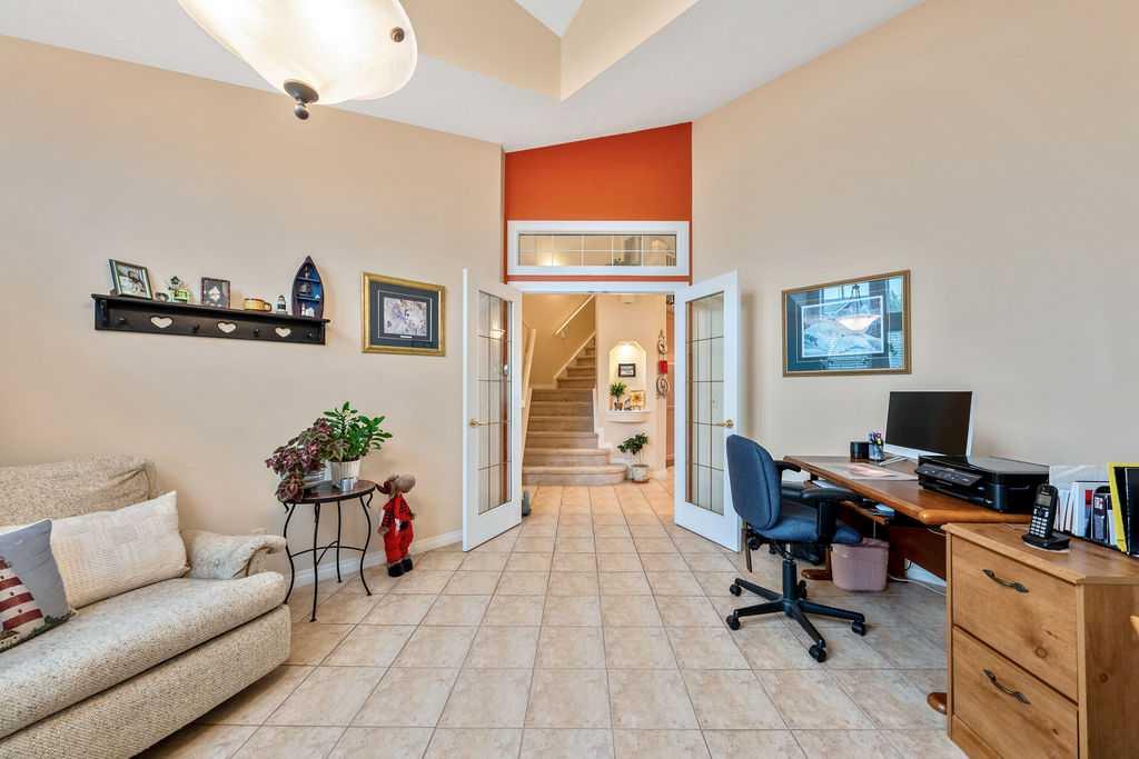 50 Cedargrove Lane SW