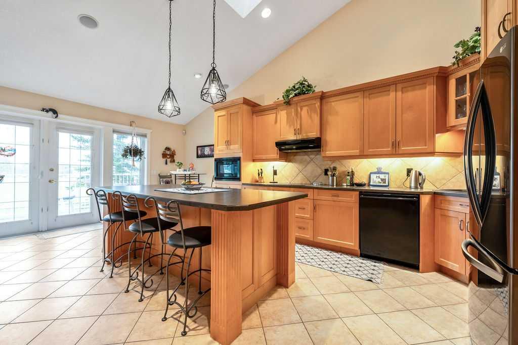 50 Cedargrove Lane SW