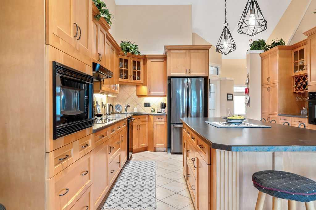 50 Cedargrove Lane SW