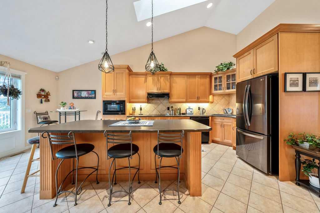 50 Cedargrove Lane SW