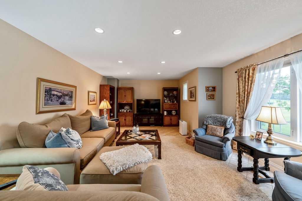 50 Cedargrove Lane SW
