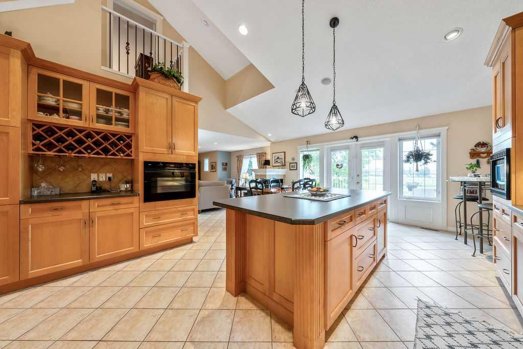 50 Cedargrove Lane SW