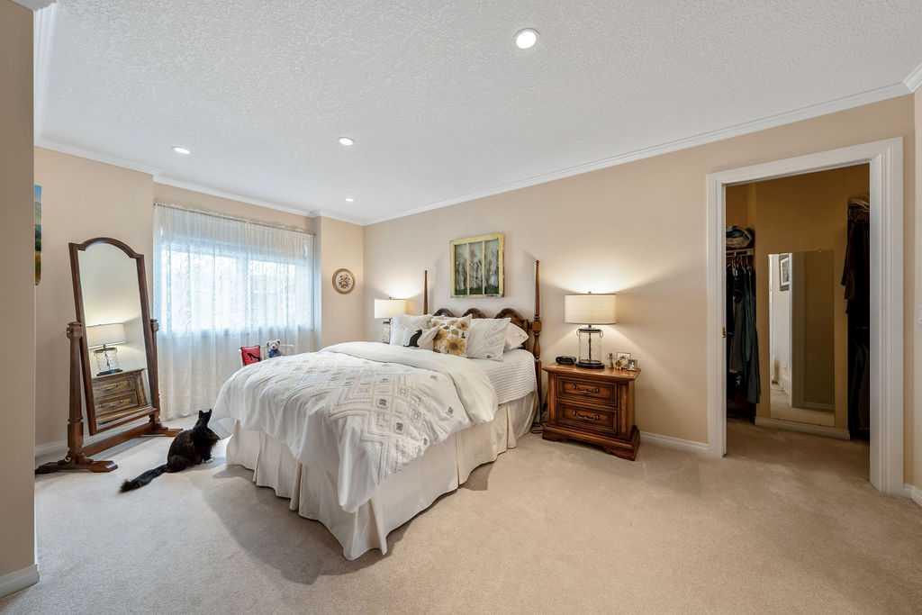 50 Cedargrove Lane SW