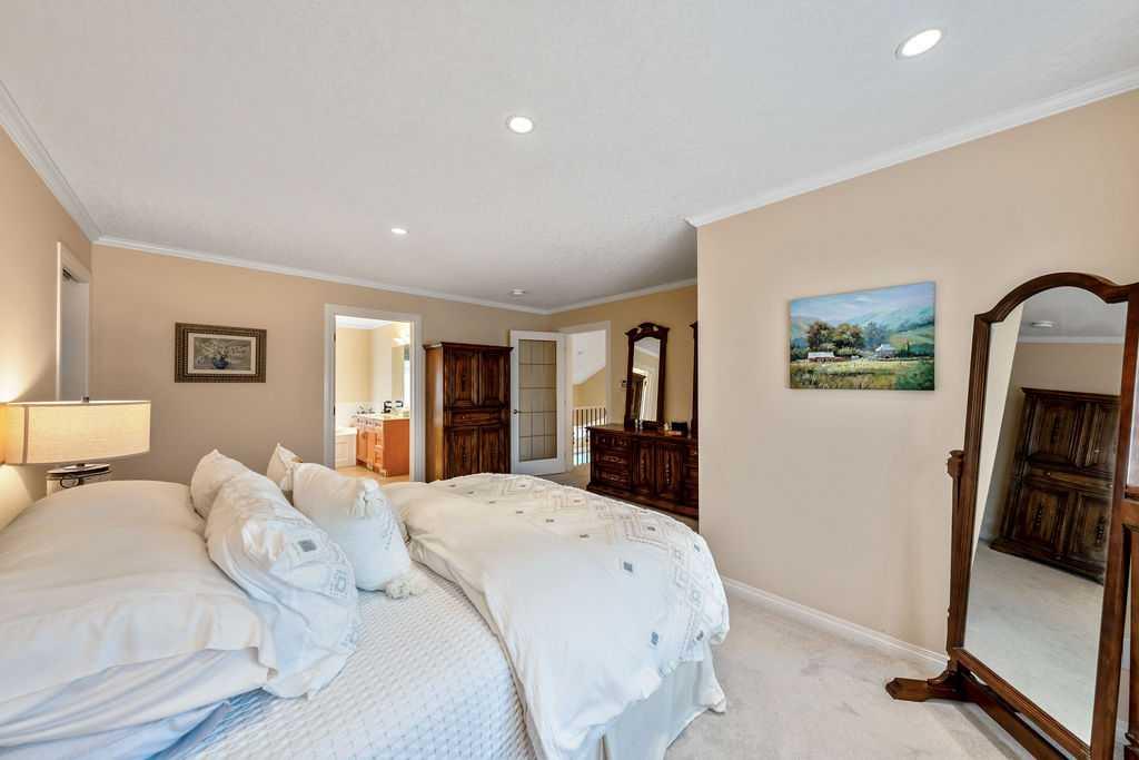 50 Cedargrove Lane SW
