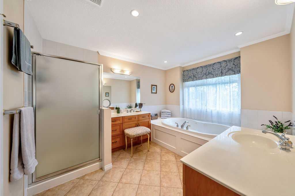 50 Cedargrove Lane SW