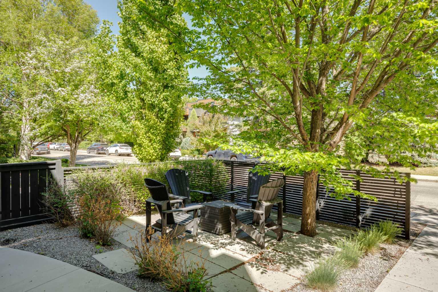 3813 1A Street SW
