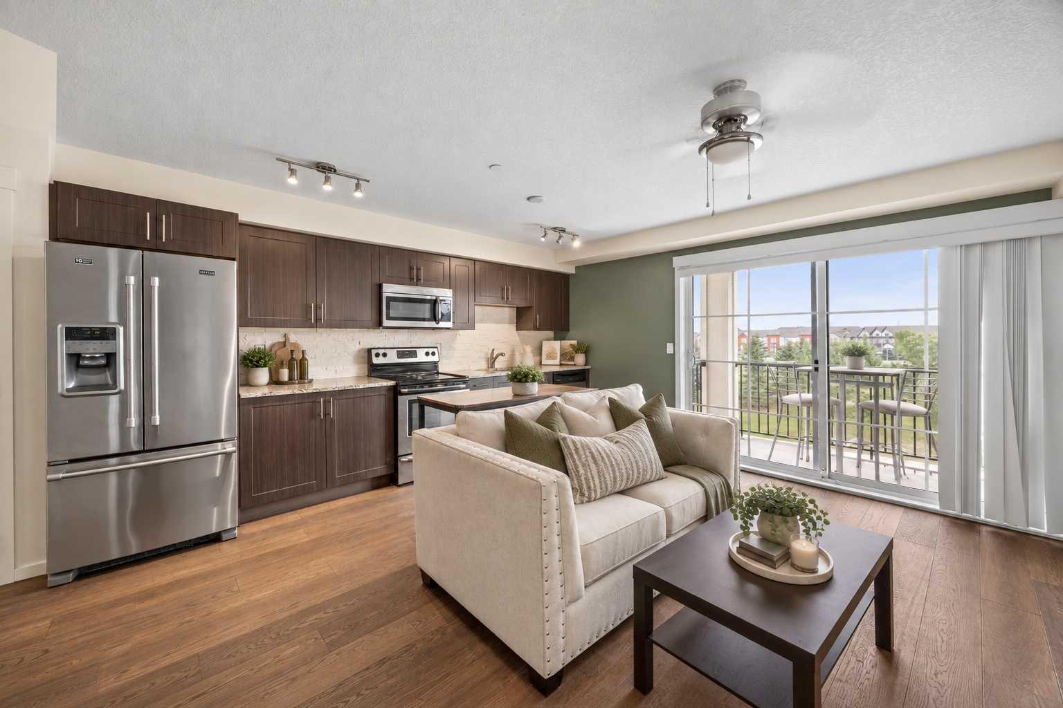 1304, 99 Copperstone Park SE