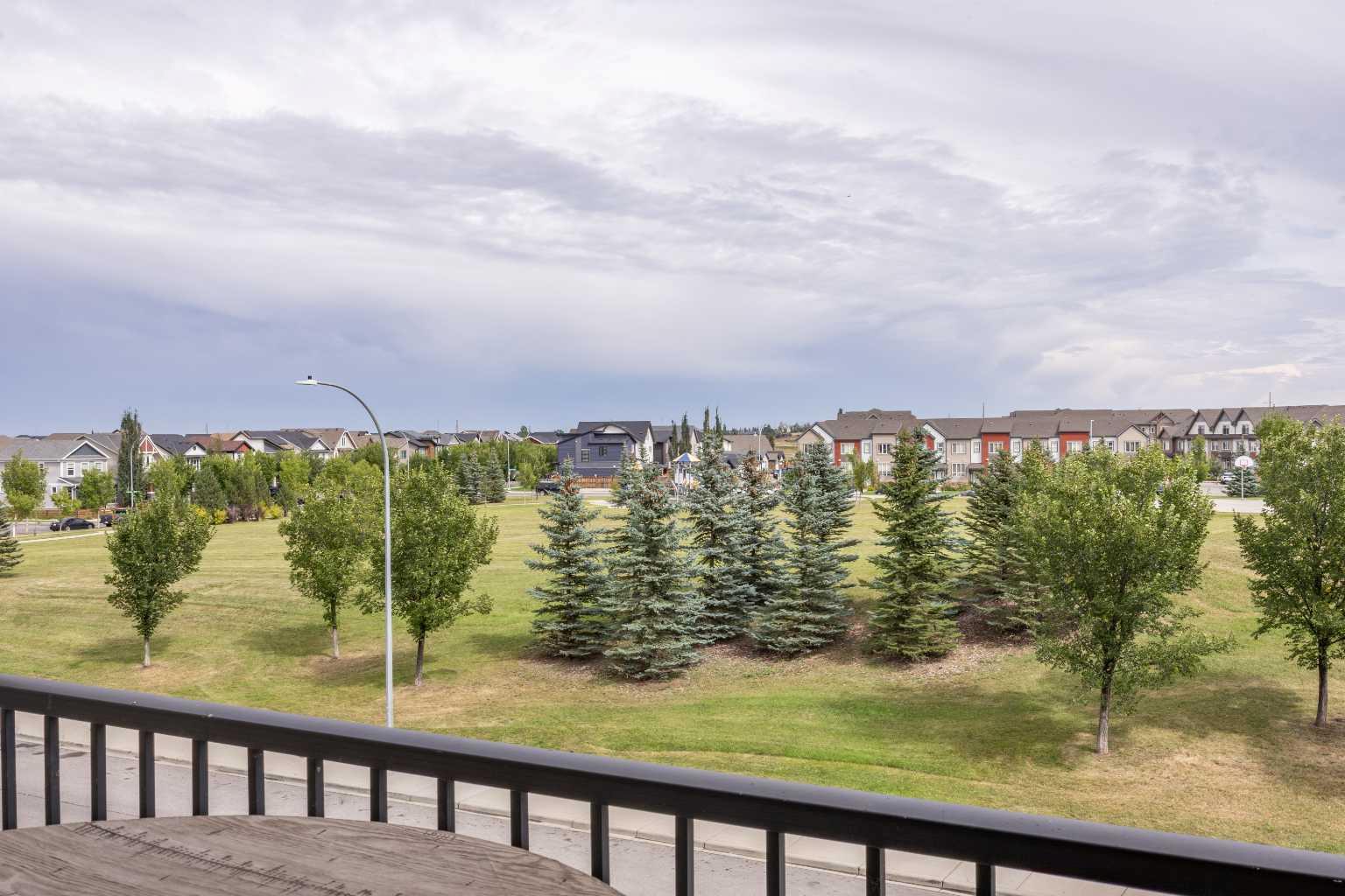 1304, 99 Copperstone Park SE