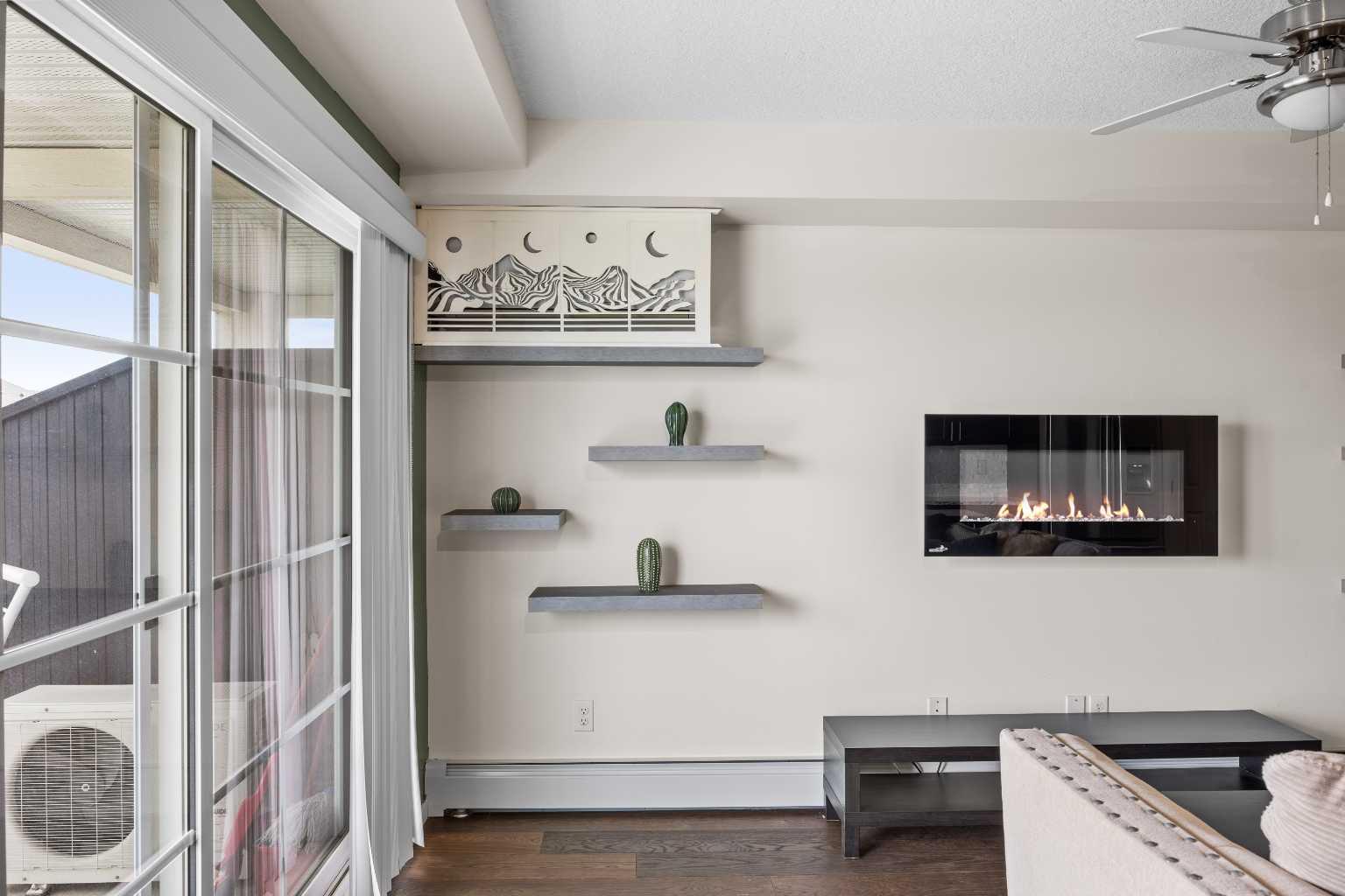 1304, 99 Copperstone Park SE