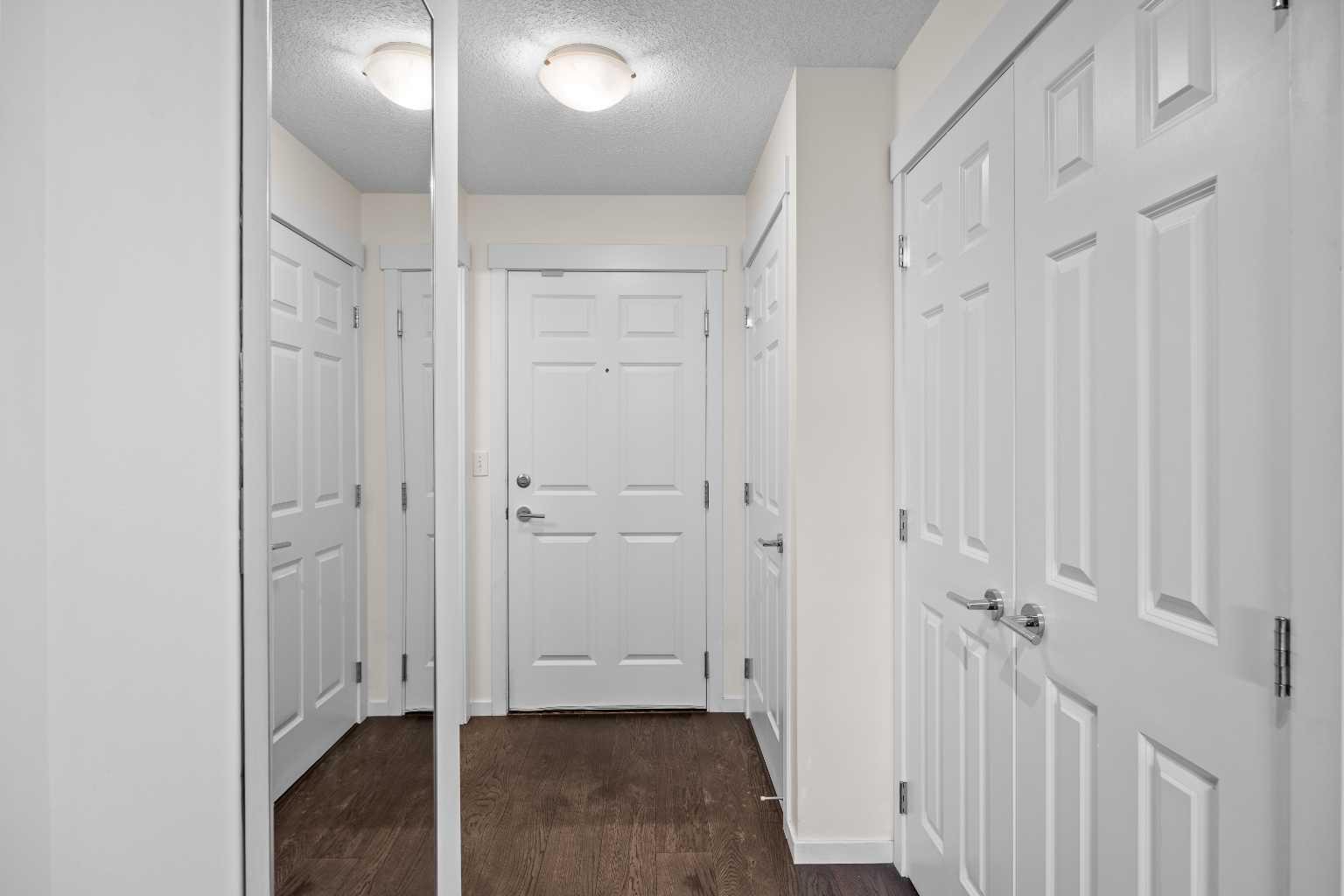 1304, 99 Copperstone Park SE