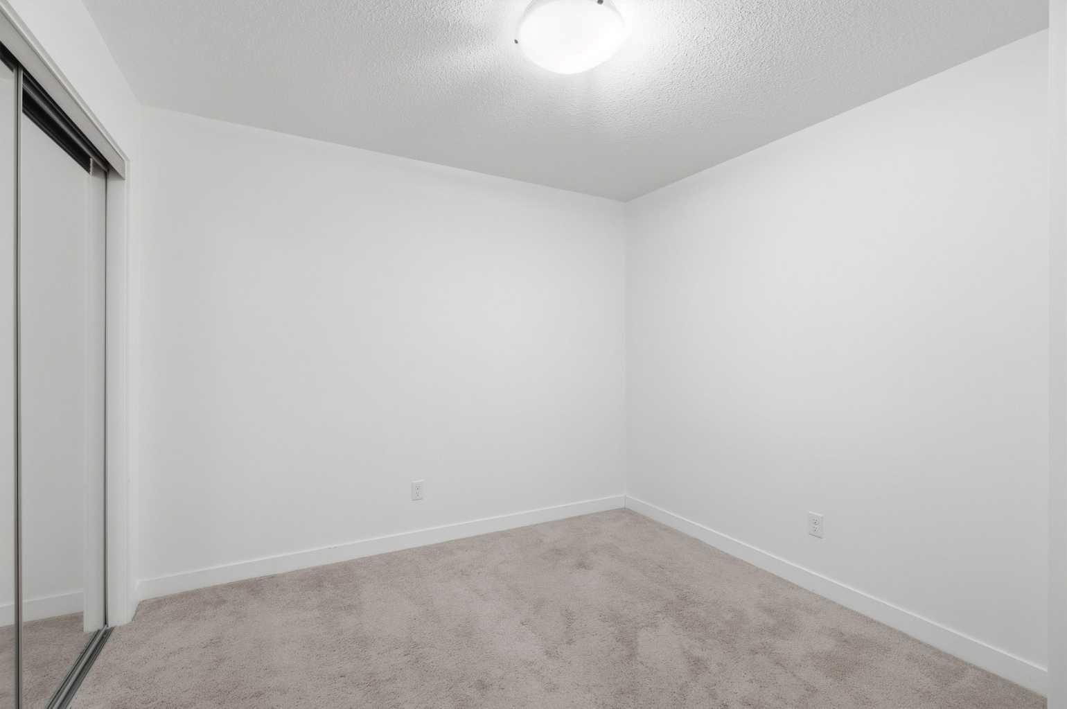 4109, 240 Skyview Ranch Road NE
