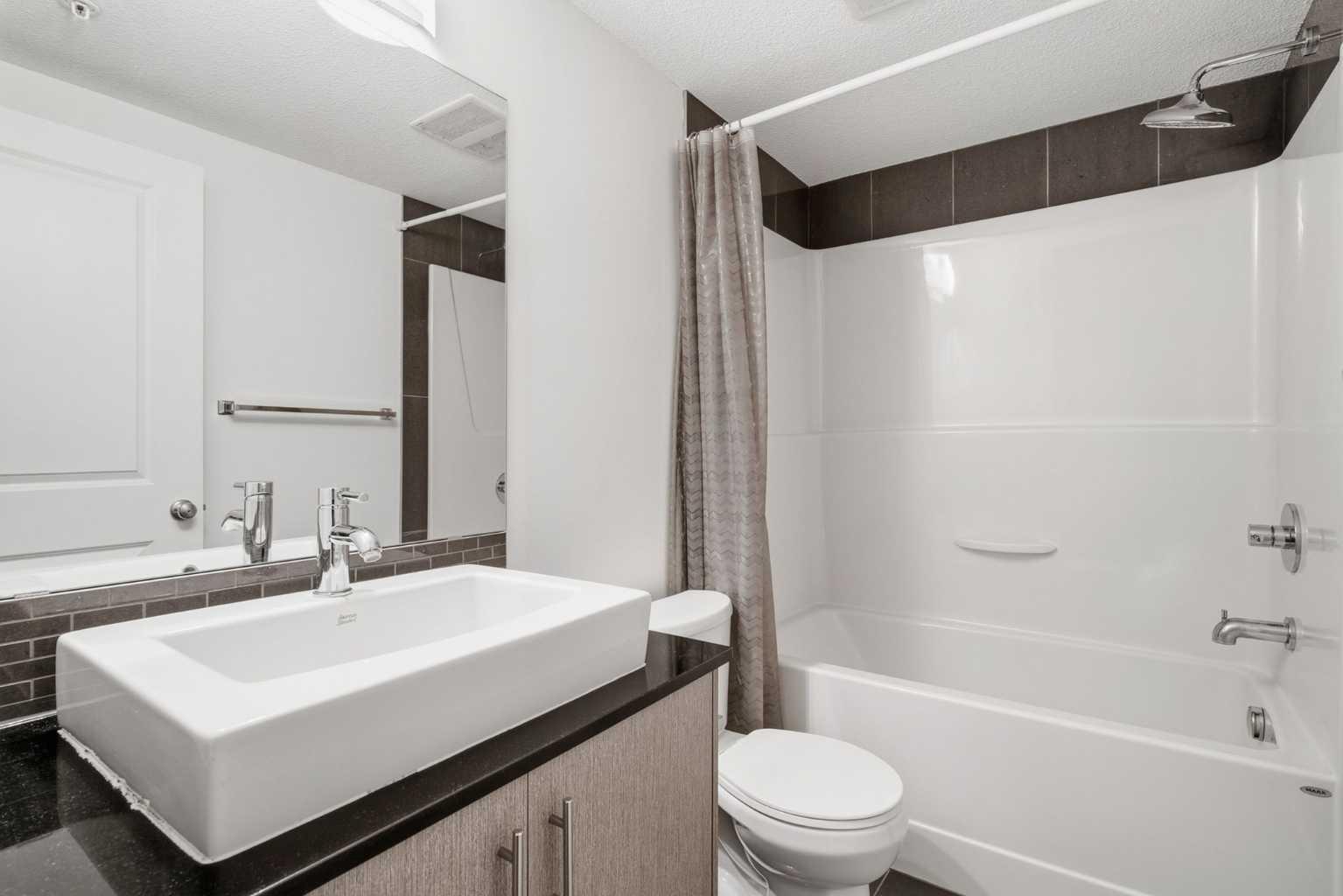 4109, 240 Skyview Ranch Road NE