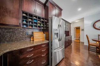 4408, 31 Country Village Manor NE