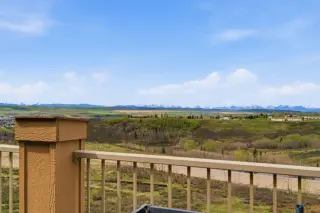 408, 207 Sunset Drive 