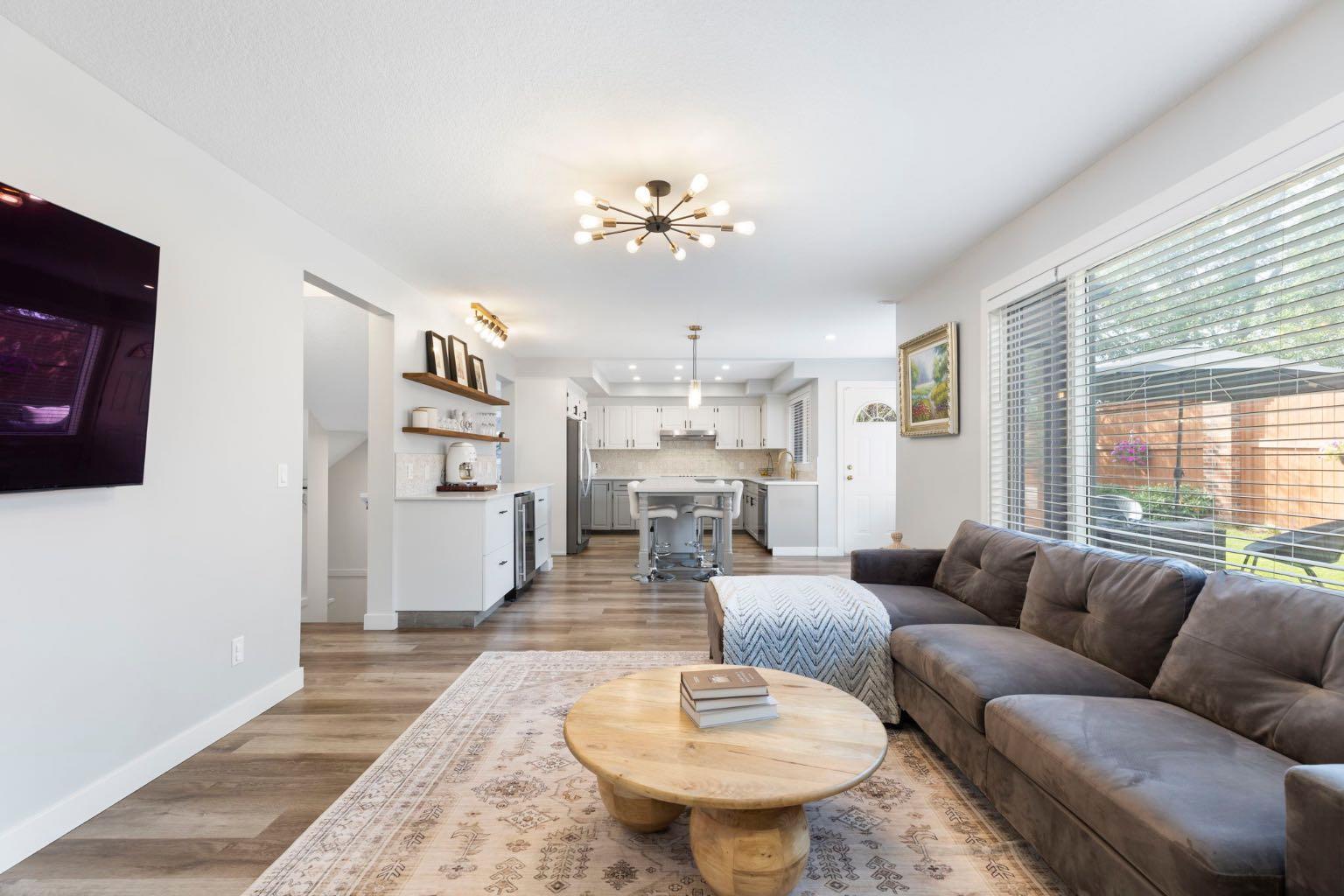 47 Canterbury Court SW