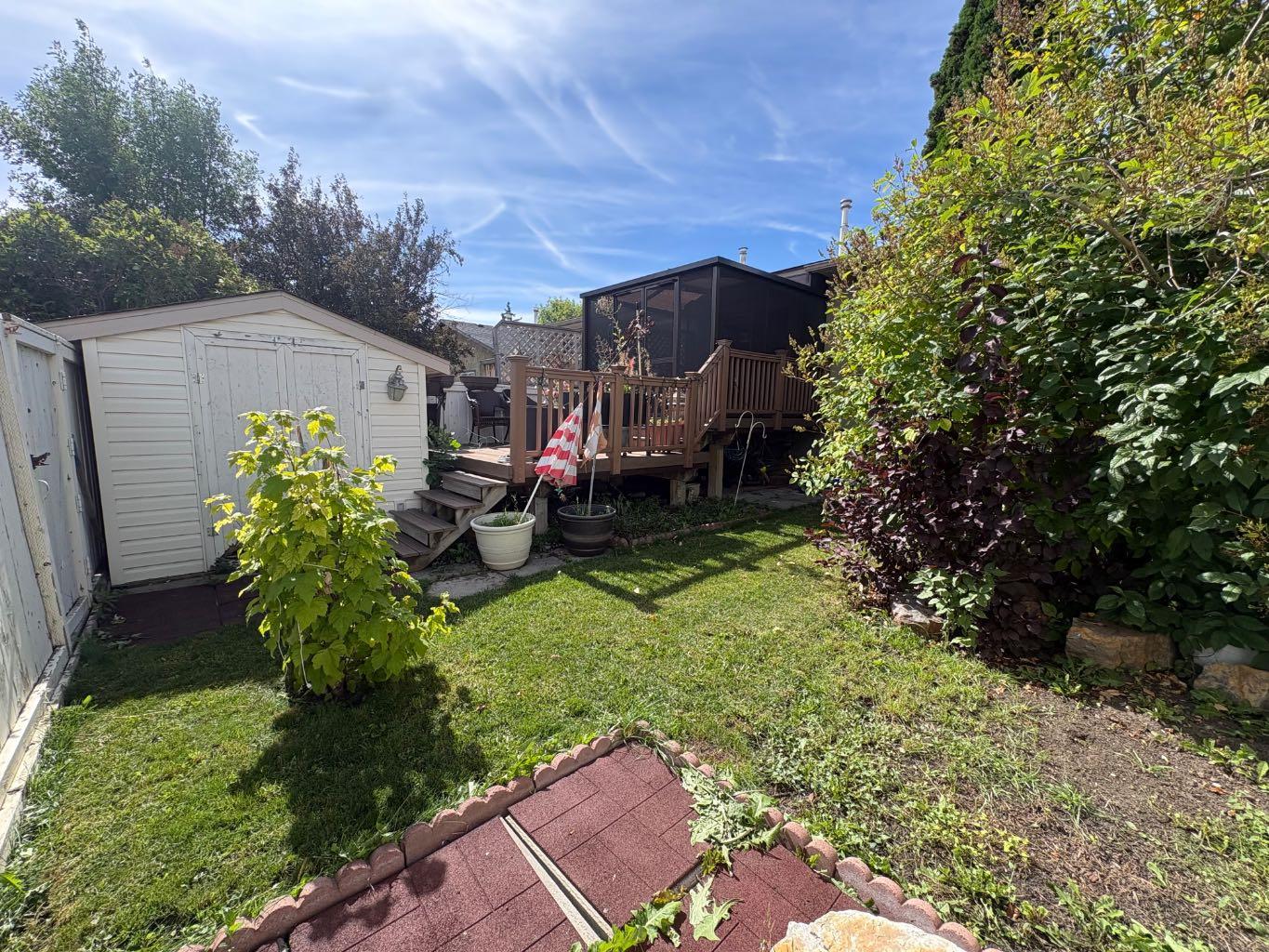 274 Templeview Way NE