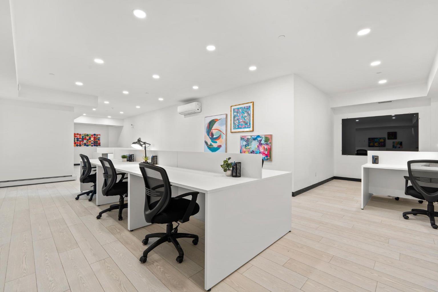 4214, 150 Carrington Gate NW